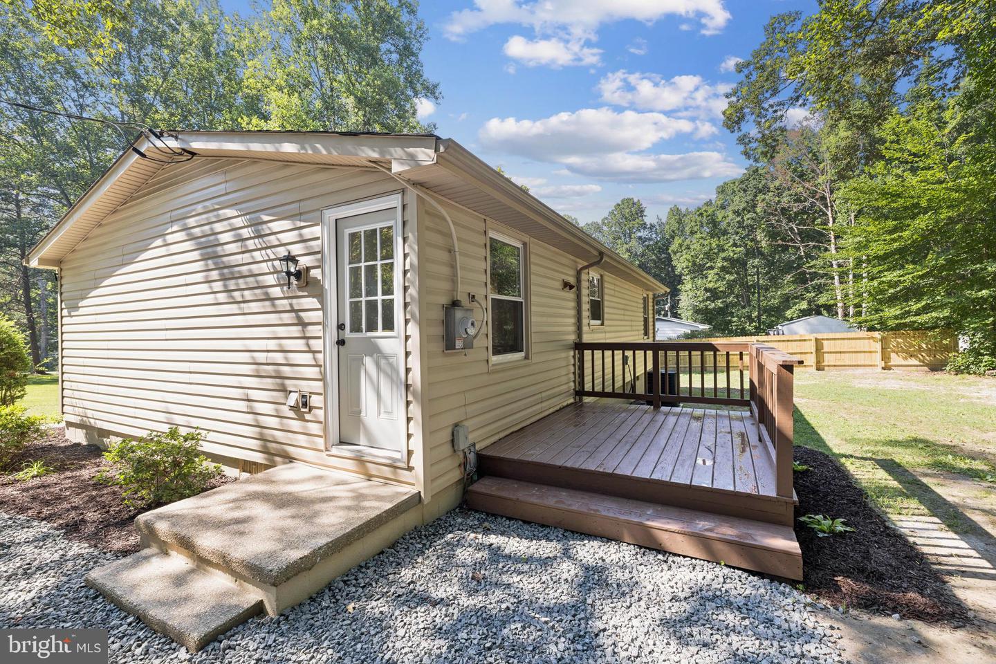 8617 SEAYS RD, SPOTSYLVANIA, Virginia 22551, 3 Bedrooms Bedrooms, ,1 BathroomBathrooms,Residential,For sale,8617 SEAYS RD,VASP2036056 MLS # VASP2036056