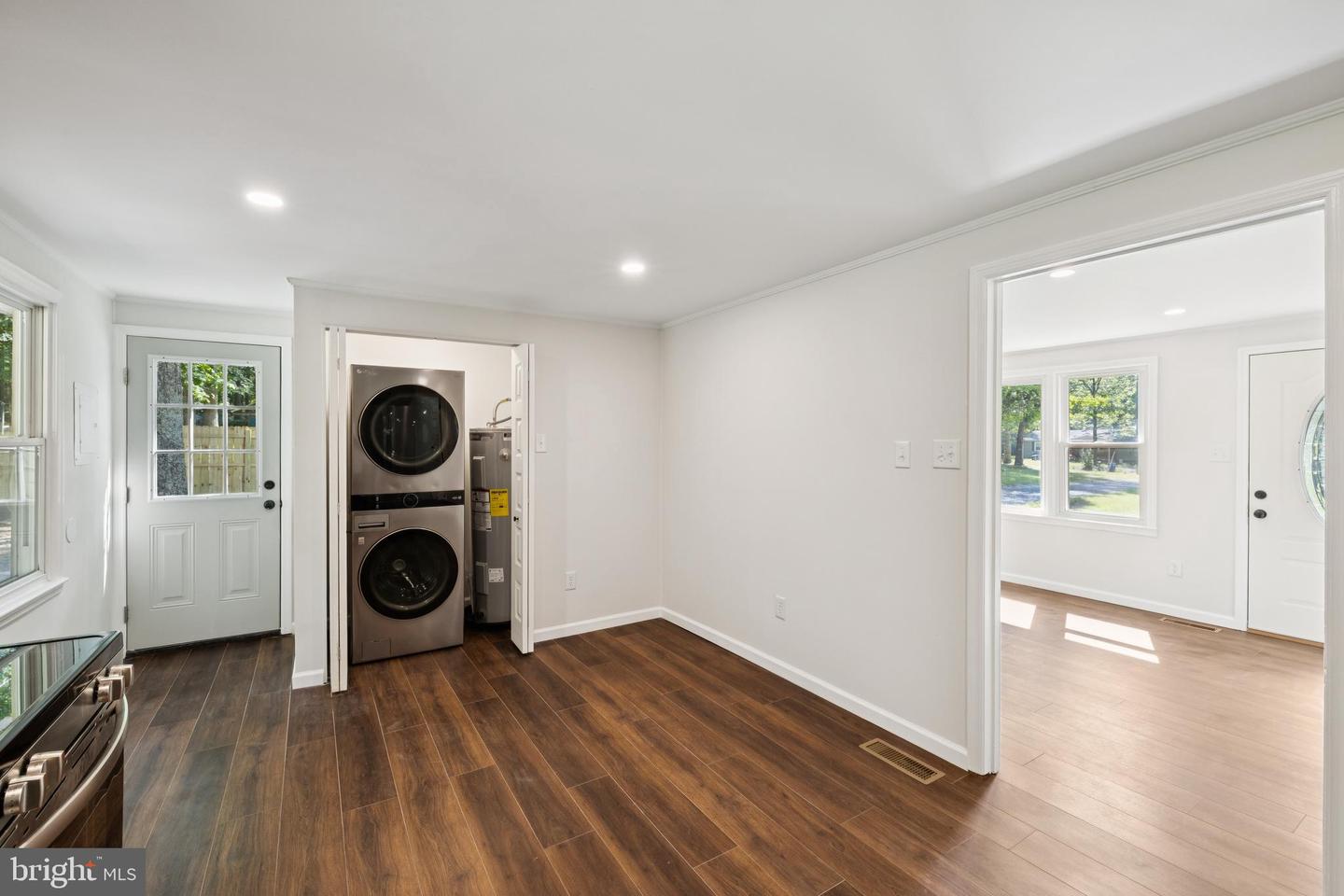 8617 SEAYS RD, SPOTSYLVANIA, Virginia 22551, 3 Bedrooms Bedrooms, ,1 BathroomBathrooms,Residential,For sale,8617 SEAYS RD,VASP2036056 MLS # VASP2036056