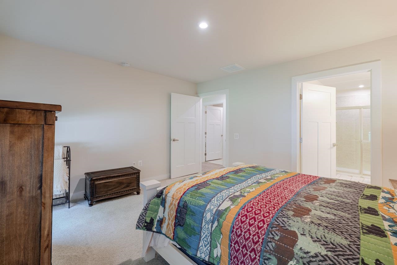 82 SHORT PEAK DR, MCGAHEYSVILLE, Virginia 22840, 3 Bedrooms Bedrooms, ,2 BathroomsBathrooms,Residential,82 SHORT PEAK DR,668656 MLS # 668656