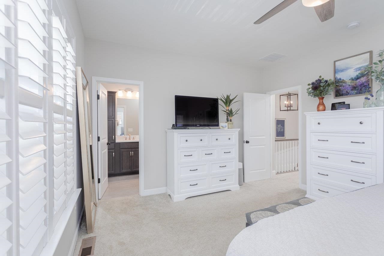 3452 CREPE MYRTLE DR, ROCKINGHAM, Virginia 22801, 3 Bedrooms Bedrooms, ,2 BathroomsBathrooms,Residential,3452 CREPE MYRTLE DR,668659 MLS # 668659