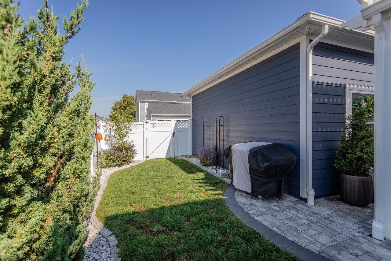 3452 CREPE MYRTLE DR, ROCKINGHAM, Virginia 22801, 3 Bedrooms Bedrooms, ,2 BathroomsBathrooms,Residential,3452 CREPE MYRTLE DR,668659 MLS # 668659