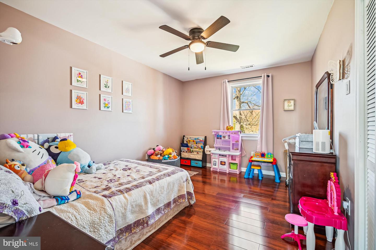 7314 INZER ST, SPRINGFIELD, Virginia 22151, 7 Bedrooms Bedrooms, 16 Rooms Rooms,3 BathroomsBathrooms,Residential,For sale,7314 INZER ST,VAFX2265258 MLS # VAFX2265258