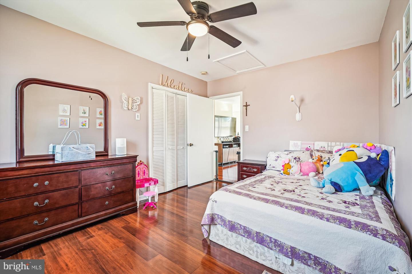 7314 INZER ST, SPRINGFIELD, Virginia 22151, 7 Bedrooms Bedrooms, 16 Rooms Rooms,3 BathroomsBathrooms,Residential,For sale,7314 INZER ST,VAFX2265258 MLS # VAFX2265258