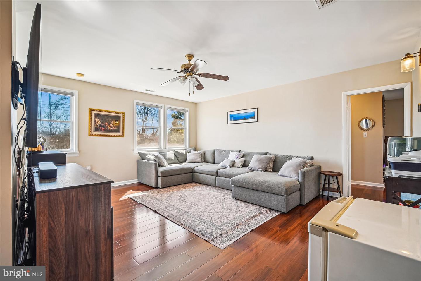 7314 INZER ST, SPRINGFIELD, Virginia 22151, 7 Bedrooms Bedrooms, 16 Rooms Rooms,3 BathroomsBathrooms,Residential,For sale,7314 INZER ST,VAFX2265258 MLS # VAFX2265258