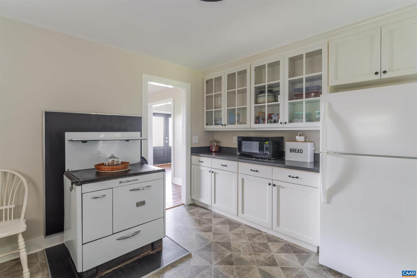 172 PALMER FARM LN, TROY, Virginia 22974, 3 Bedrooms Bedrooms, ,2 BathroomsBathrooms,Residential,For sale,172 PALMER FARM LN,668634 MLS # 668634