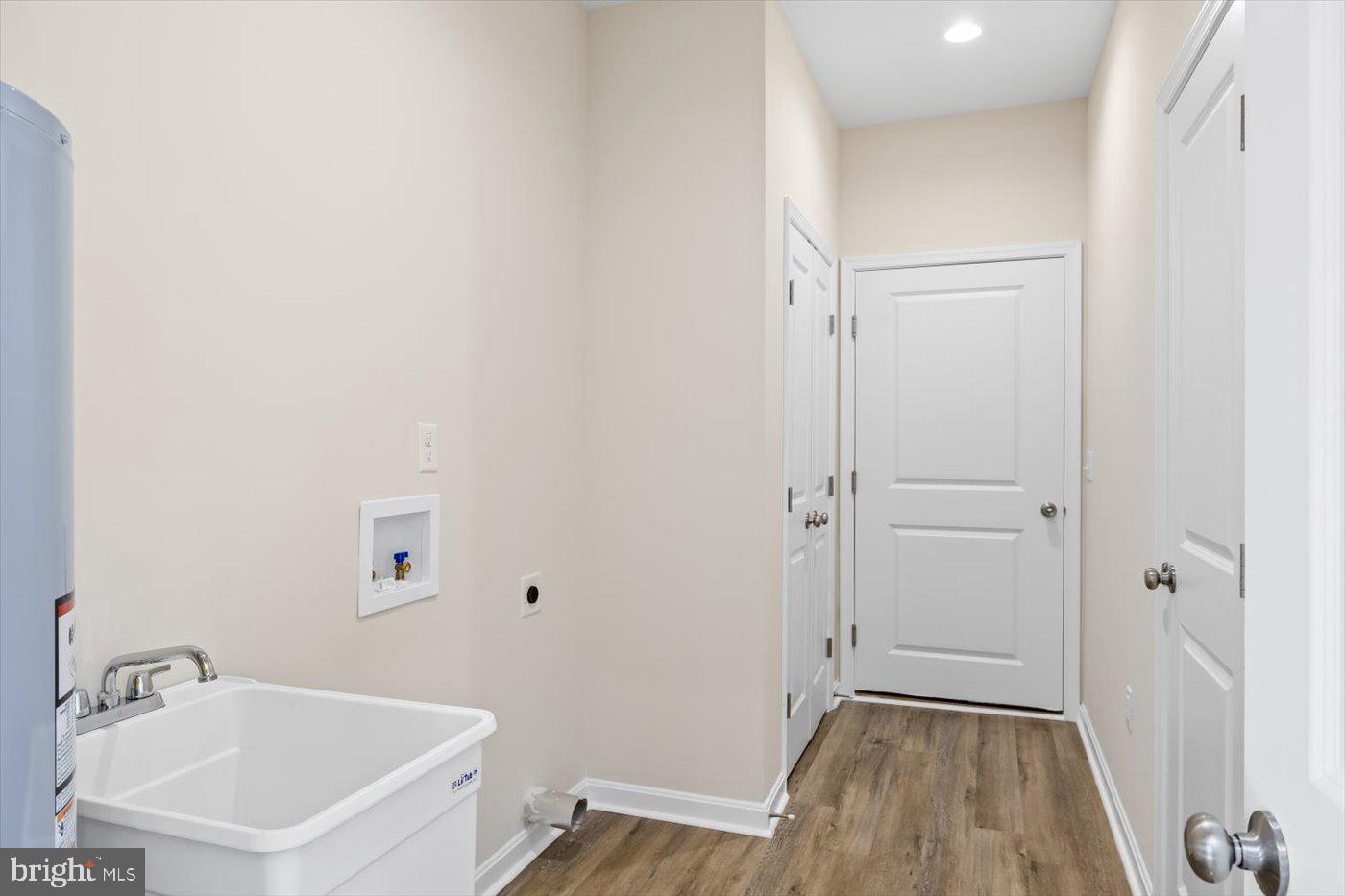 1419 S. GLEBE RD, MONTROSS, Virginia 22520, 3 Bedrooms Bedrooms, ,2 BathroomsBathrooms,Residential,For sale,1419 S. GLEBE RD,VAWE2009696 MLS # VAWE2009696