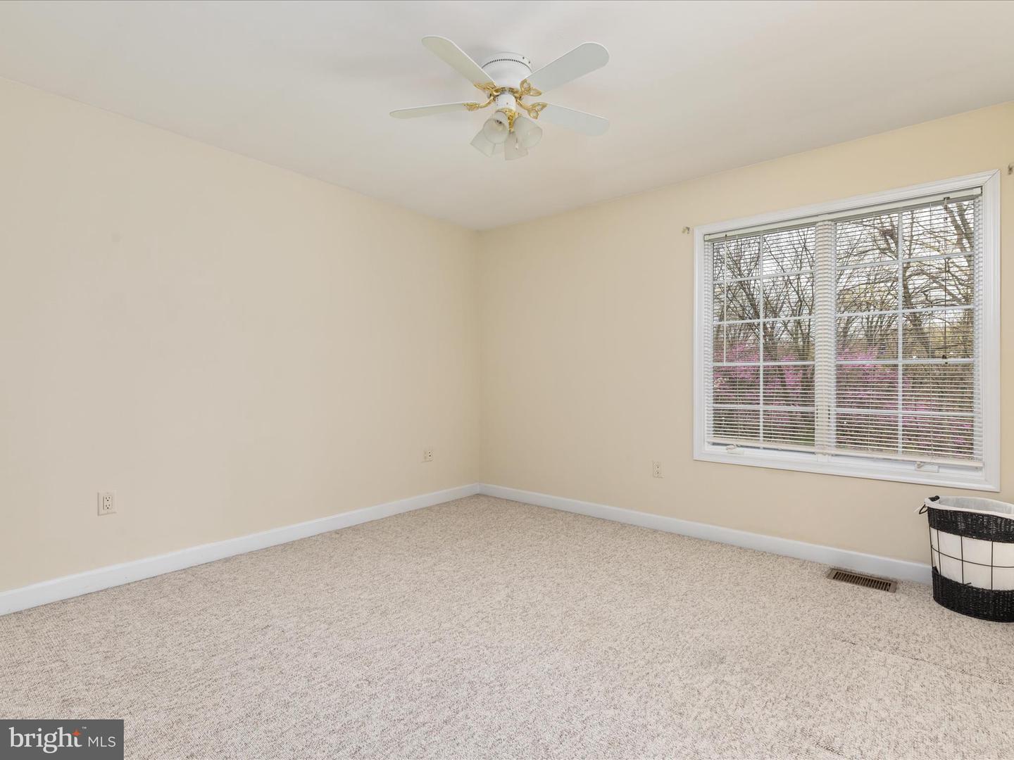 200 STONY POINTE WAY, STRASBURG, Virginia 22657, 2 Bedrooms Bedrooms, ,2 BathroomsBathrooms,Residential,For sale,200 STONY POINTE WAY,VASH2011052 MLS # VASH2011052