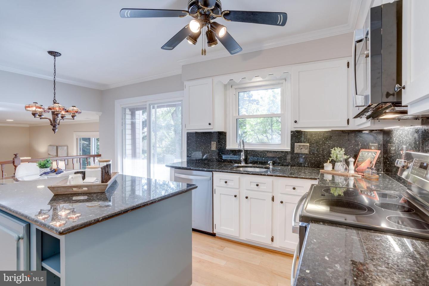 10625 BATTALION LANDING CT, BURKE, Virginia 22015, 4 Bedrooms Bedrooms, ,2 BathroomsBathrooms,Residential,For sale,10625 BATTALION LANDING CT,VAFX2254548 MLS # VAFX2254548
