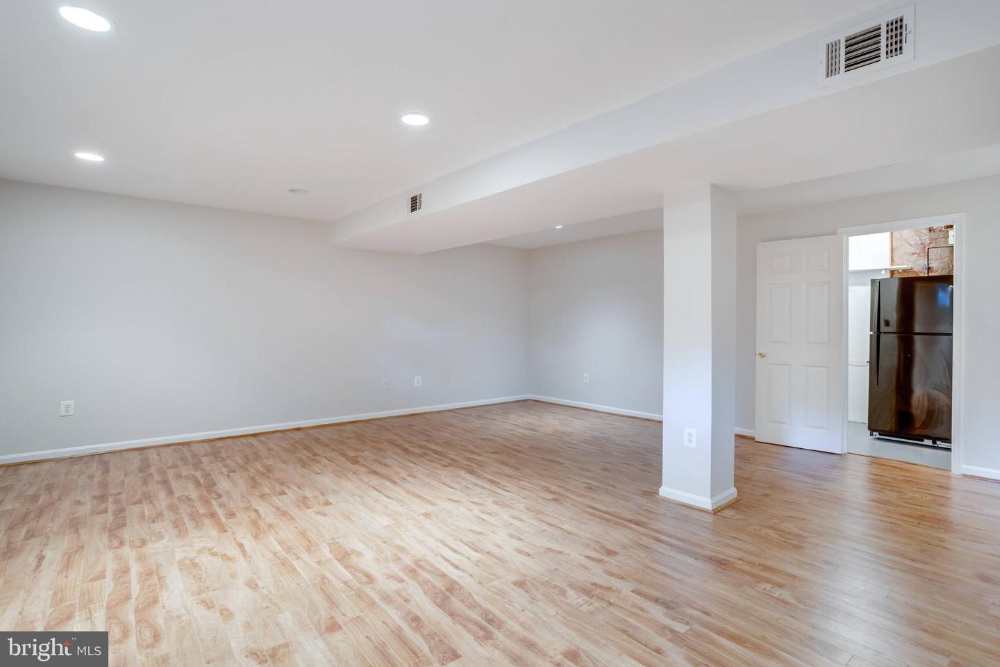 10625 BATTALION LANDING CT, BURKE, Virginia 22015, 4 Bedrooms Bedrooms, ,2 BathroomsBathrooms,Residential,For sale,10625 BATTALION LANDING CT,VAFX2254548 MLS # VAFX2254548