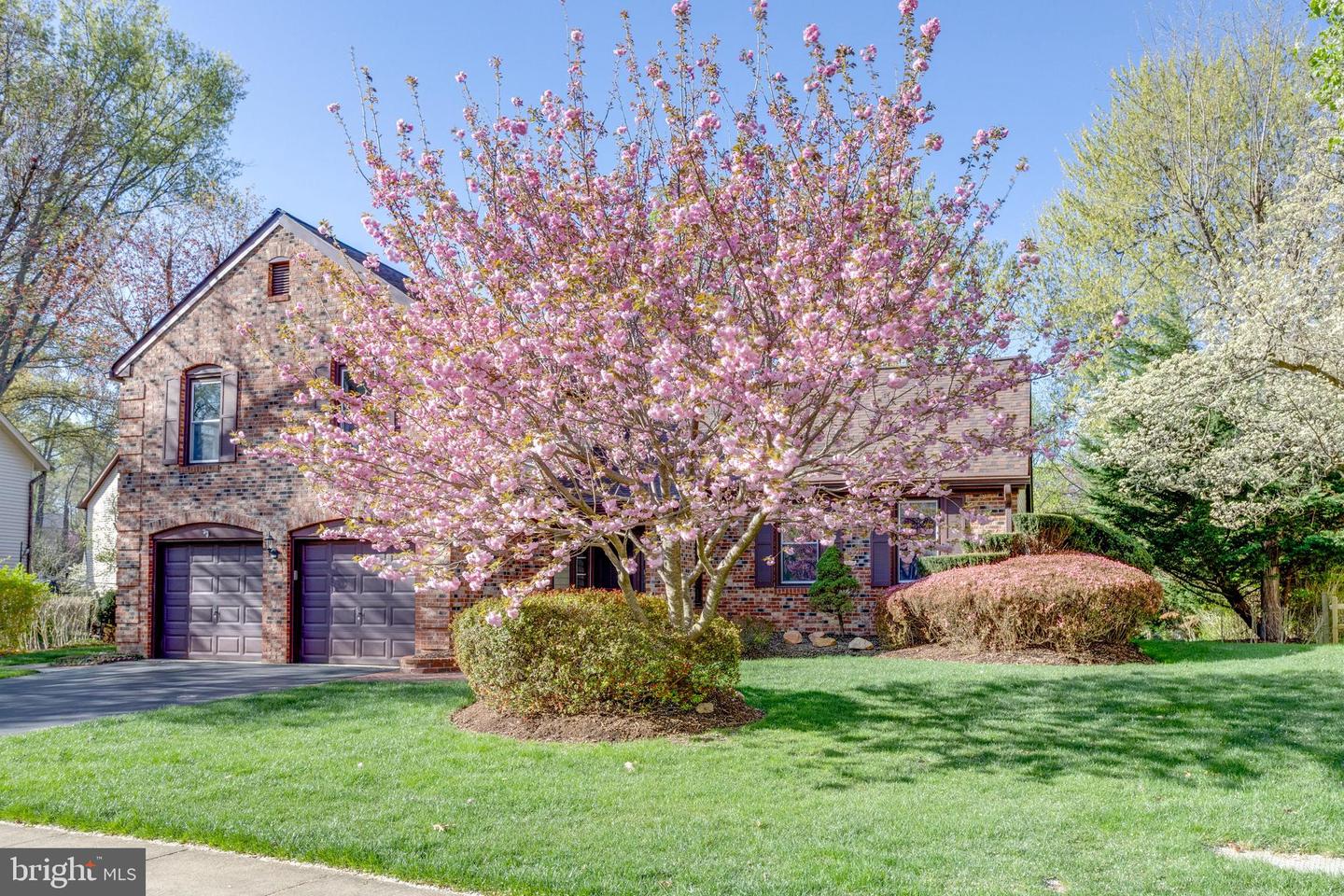 10625 BATTALION LANDING CT, BURKE, Virginia 22015, 4 Bedrooms Bedrooms, ,2 BathroomsBathrooms,Residential,For sale,10625 BATTALION LANDING CT,VAFX2254548 MLS # VAFX2254548