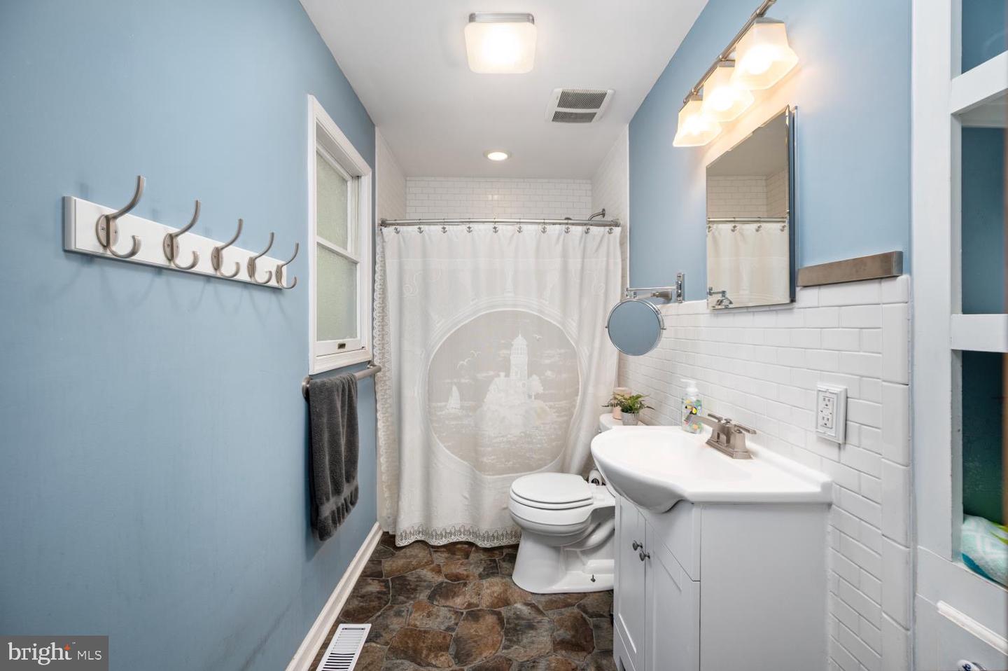 4374 ALBEMARLE CT, KING GEORGE, Virginia 22485, 3 Bedrooms Bedrooms, ,2 BathroomsBathrooms,Residential,For sale,4374 ALBEMARLE CT,VAKG2006750 MLS # VAKG2006750