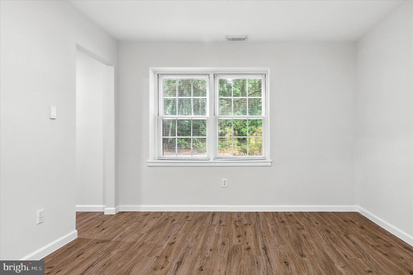 920 WINDSOR CT, STERLING, Virginia 20164, 3 Bedrooms Bedrooms, ,1 BathroomBathrooms,Residential,For sale,920 WINDSOR CT,VALO2103298 MLS # VALO2103298 920 WINDSOR CT, STERLING, Virginia 20164, 3 Bedrooms Bedrooms, ,1 BathroomBathrooms,Residential,For sale,920 WINDSOR CT,VALO2103298 MLS # VALO2103298