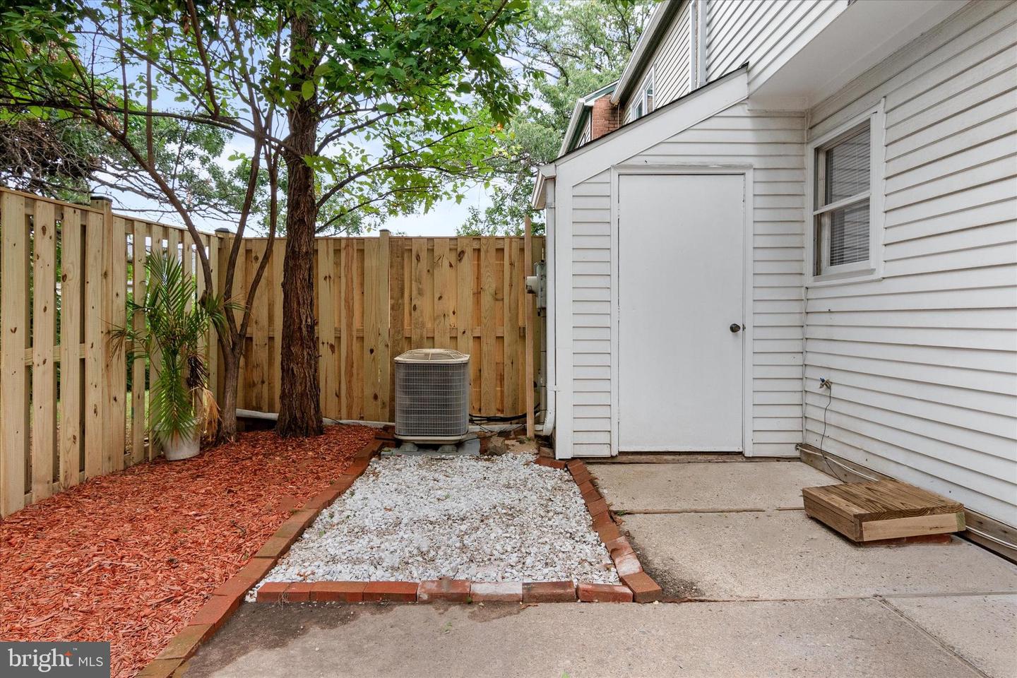 920 WINDSOR CT, STERLING, Virginia 20164, 3 Bedrooms Bedrooms, ,1 BathroomBathrooms,Residential,For sale,920 WINDSOR CT,VALO2103298 MLS # VALO2103298 920 WINDSOR CT, STERLING, Virginia 20164, 3 Bedrooms Bedrooms, ,1 BathroomBathrooms,Residential,For sale,920 WINDSOR CT,VALO2103298 MLS # VALO2103298