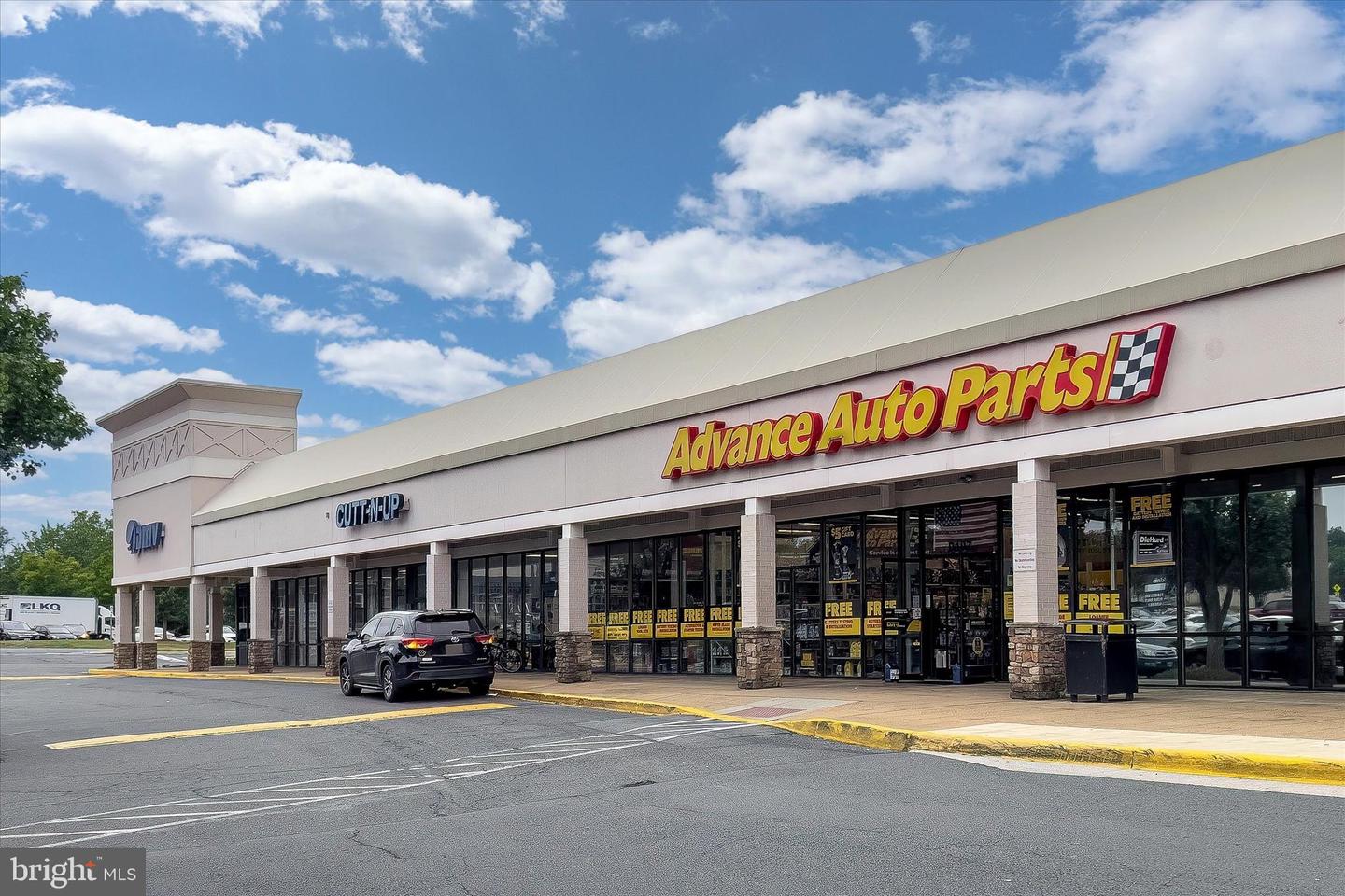 920 WINDSOR CT, STERLING, Virginia 20164, 3 Bedrooms Bedrooms, ,1 BathroomBathrooms,Residential,For sale,920 WINDSOR CT,VALO2103298 MLS # VALO2103298 920 WINDSOR CT, STERLING, Virginia 20164, 3 Bedrooms Bedrooms, ,1 BathroomBathrooms,Residential,For sale,920 WINDSOR CT,VALO2103298 MLS # VALO2103298