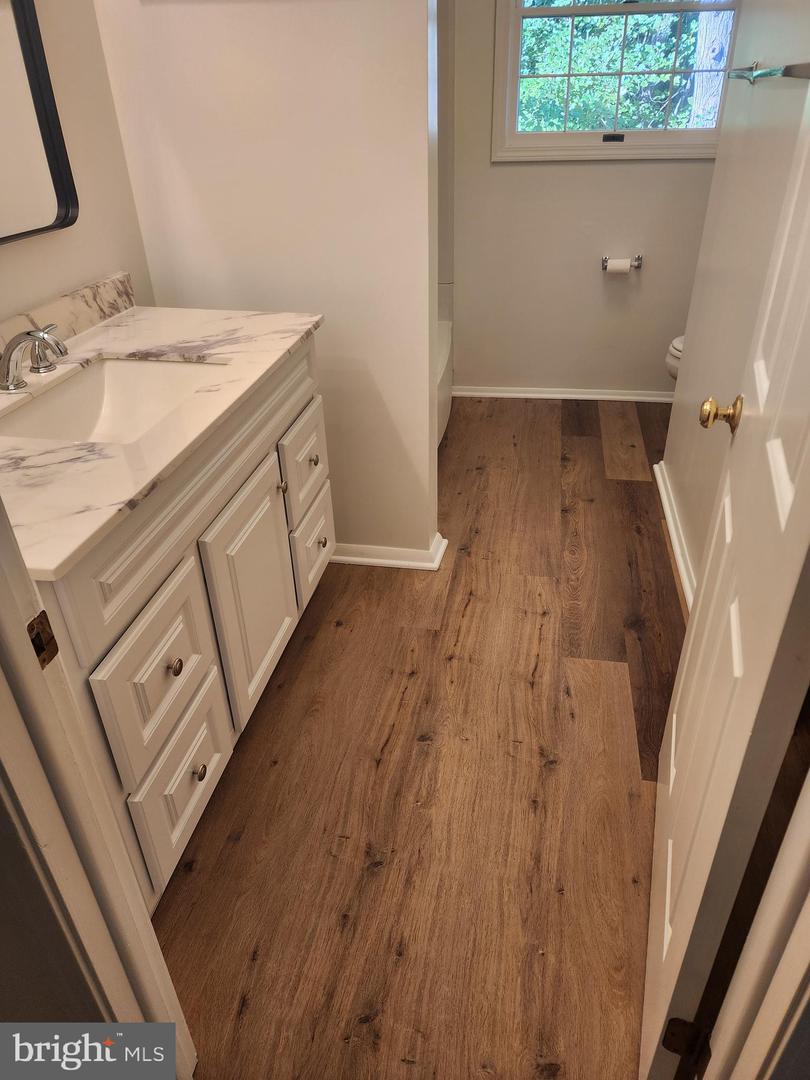 10901 SANTA CLARA DR, FAIRFAX, Virginia 22030, 4 Bedrooms Bedrooms, ,2 BathroomsBathrooms,Residential,For sale,10901 SANTA CLARA DR,VAFX2258388 MLS # VAFX2258388