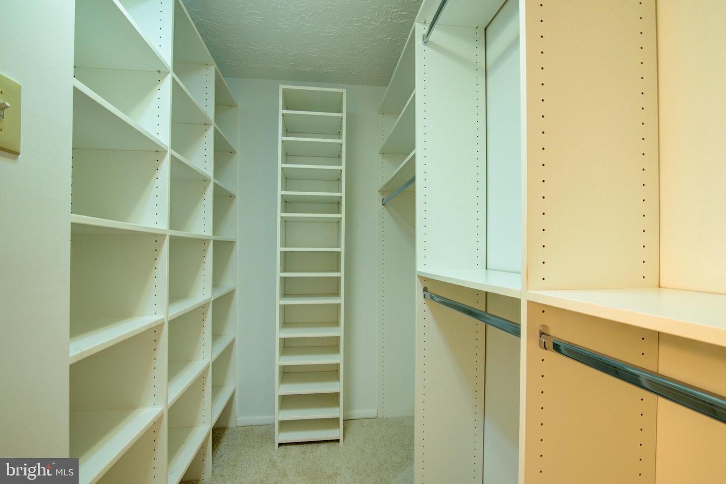 10901 SANTA CLARA DR, FAIRFAX, Virginia 22030, 4 Bedrooms Bedrooms, ,2 BathroomsBathrooms,Residential,For sale,10901 SANTA CLARA DR,VAFX2258388 MLS # VAFX2258388