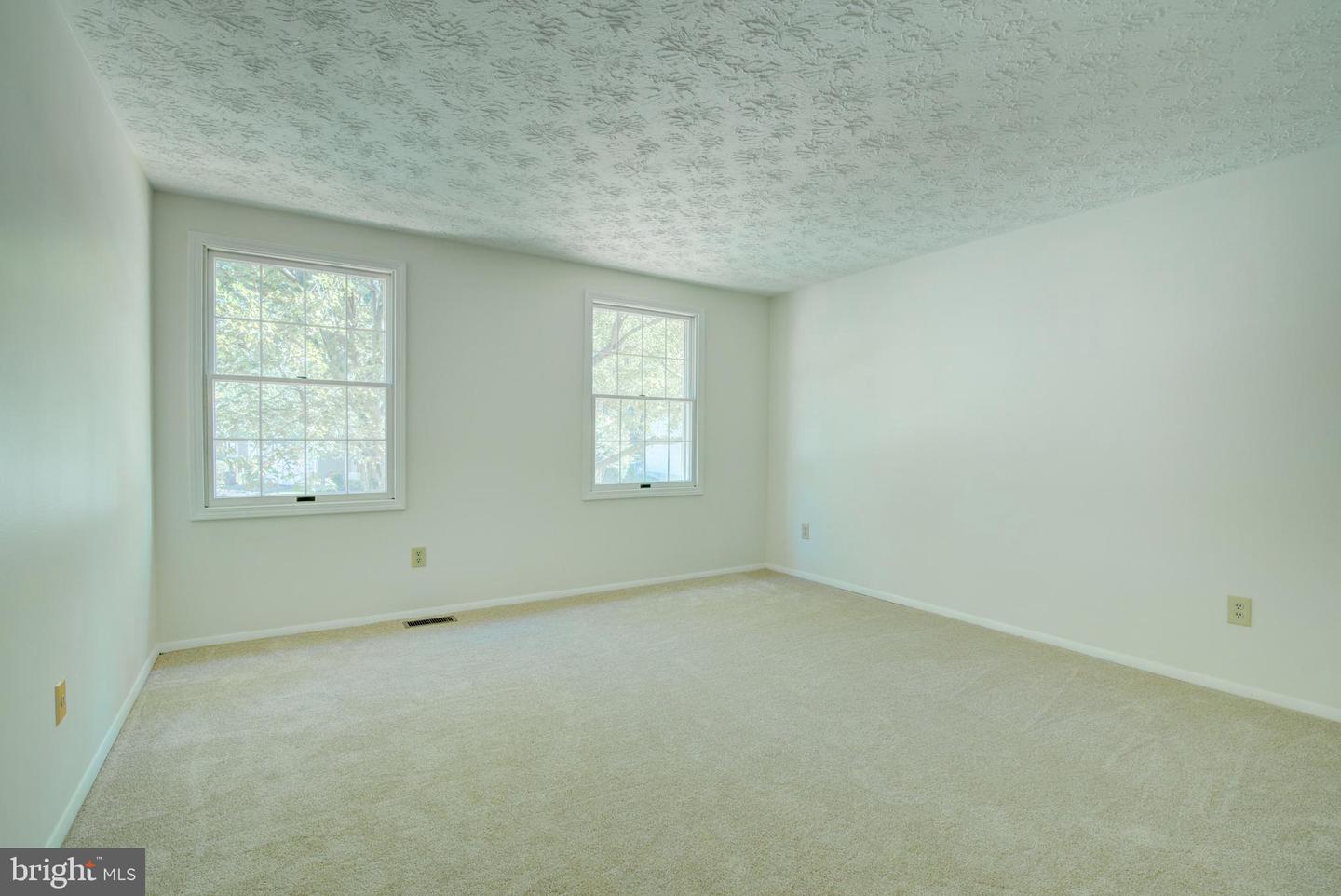 10901 SANTA CLARA DR, FAIRFAX, Virginia 22030, 4 Bedrooms Bedrooms, ,2 BathroomsBathrooms,Residential,For sale,10901 SANTA CLARA DR,VAFX2258388 MLS # VAFX2258388