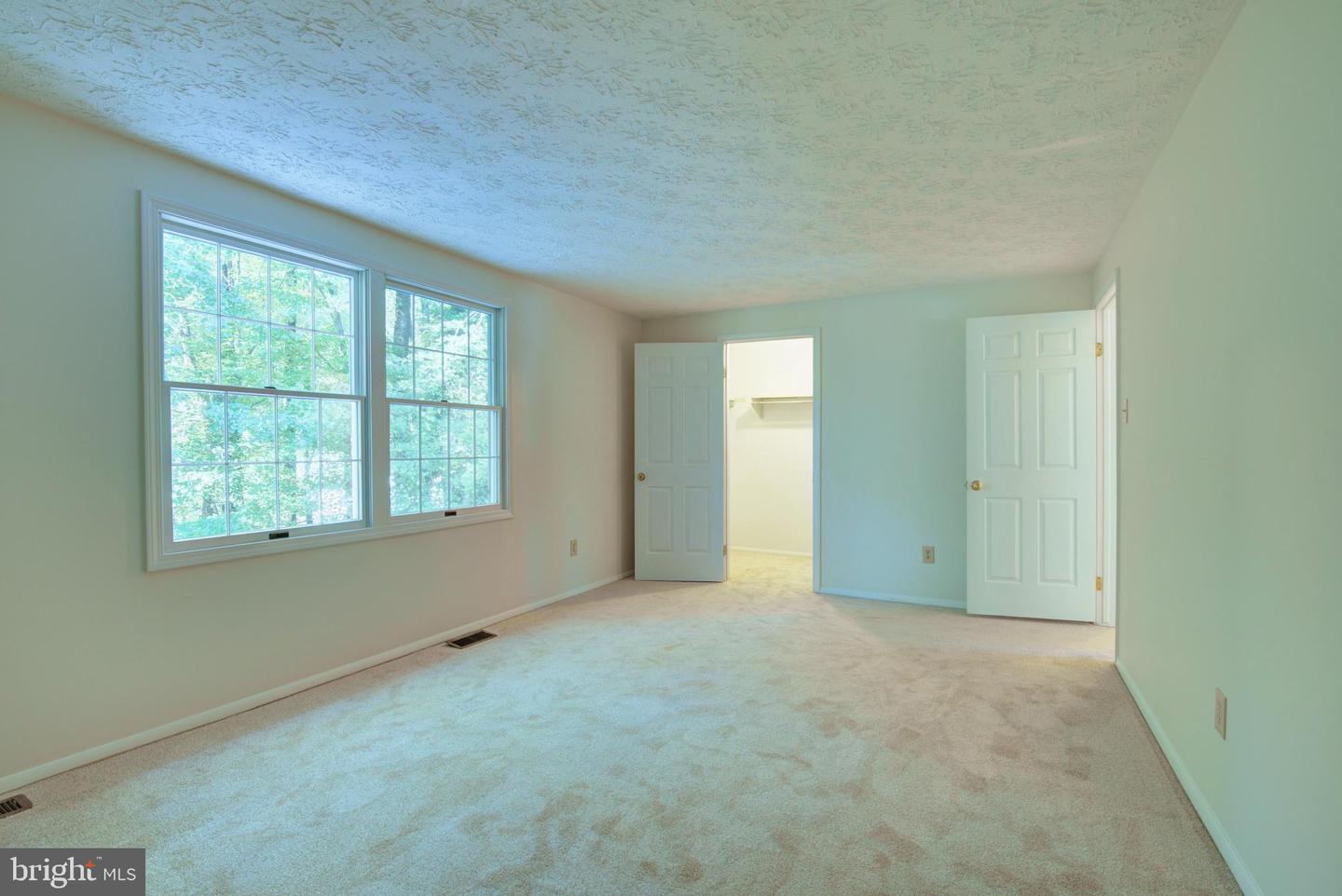 10901 SANTA CLARA DR, FAIRFAX, Virginia 22030, 4 Bedrooms Bedrooms, ,2 BathroomsBathrooms,Residential,For sale,10901 SANTA CLARA DR,VAFX2258388 MLS # VAFX2258388