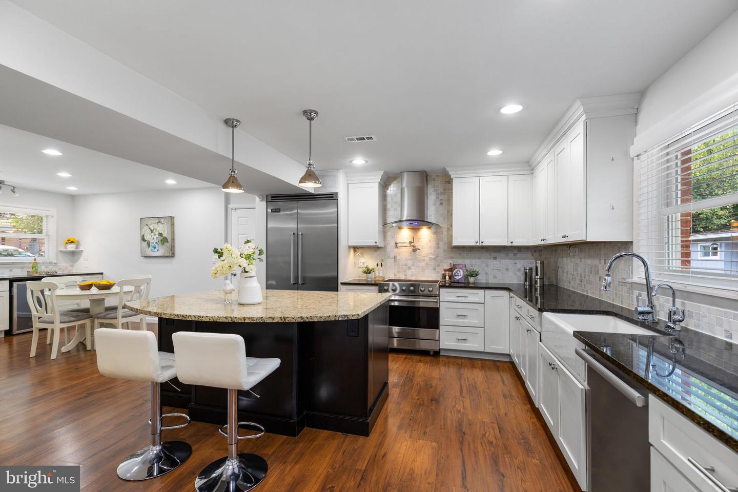 3341 MANSFIELD RD, FALLS CHURCH, Virginia 22041, 3 Bedrooms Bedrooms, ,3 BathroomsBathrooms,Residential,For sale,3341 MANSFIELD RD,VAFX2258842 MLS # VAFX2258842