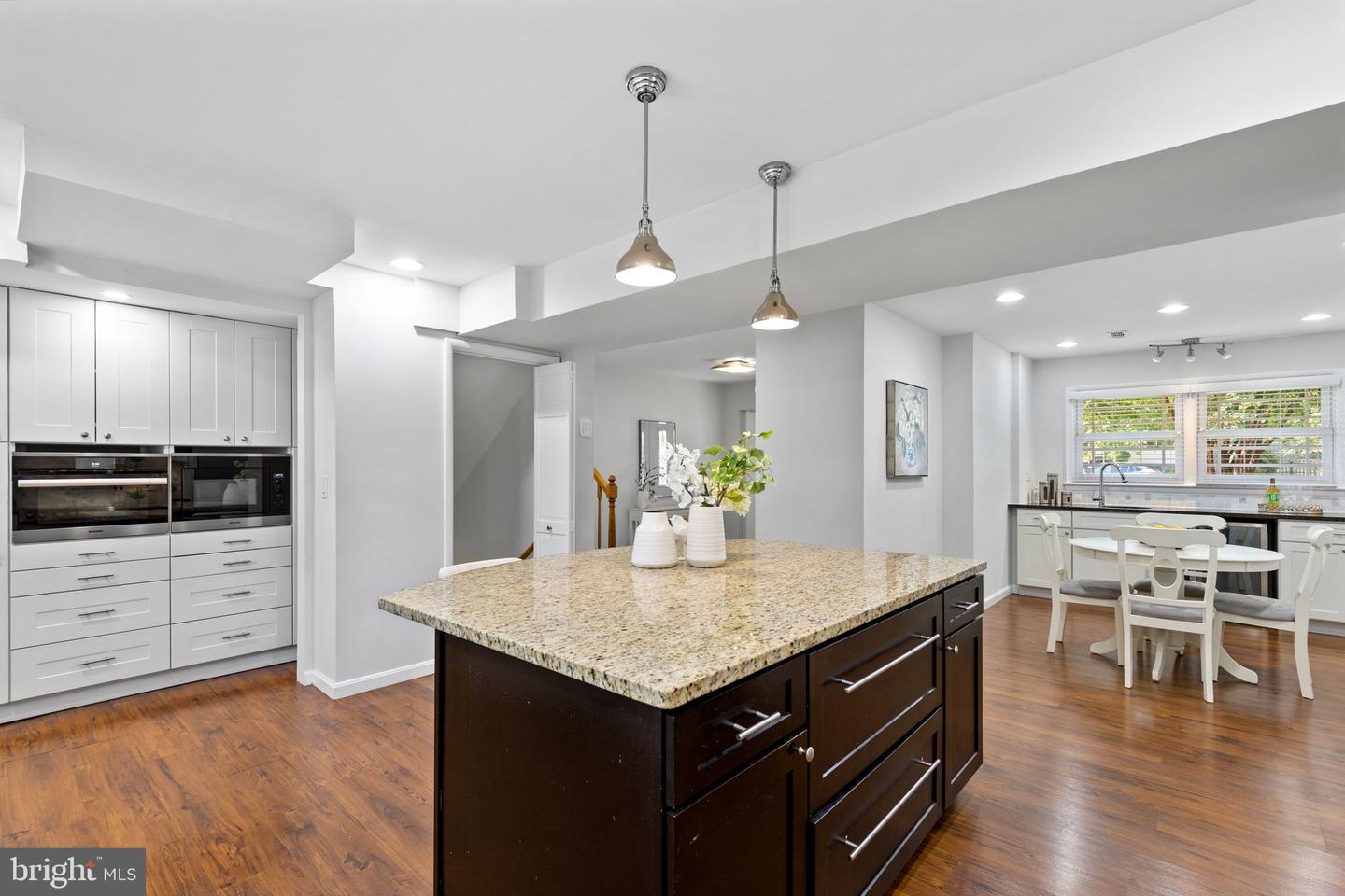 3341 MANSFIELD RD, FALLS CHURCH, Virginia 22041, 3 Bedrooms Bedrooms, ,3 BathroomsBathrooms,Residential,For sale,3341 MANSFIELD RD,VAFX2258842 MLS # VAFX2258842