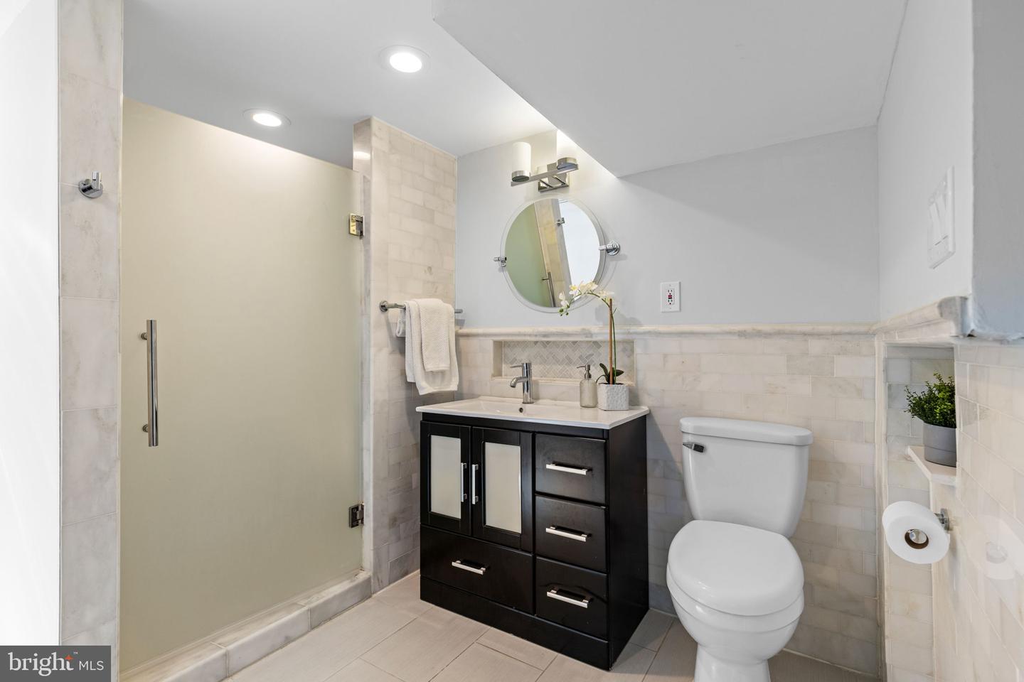 3341 MANSFIELD RD, FALLS CHURCH, Virginia 22041, 3 Bedrooms Bedrooms, ,3 BathroomsBathrooms,Residential,For sale,3341 MANSFIELD RD,VAFX2258842 MLS # VAFX2258842