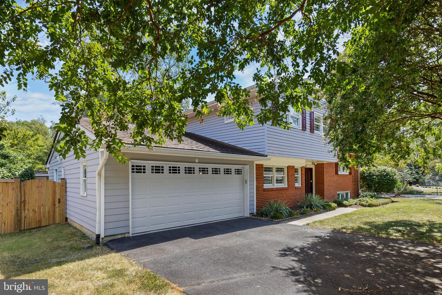 3341 MANSFIELD RD, FALLS CHURCH, Virginia 22041, 3 Bedrooms Bedrooms, ,3 BathroomsBathrooms,Residential,For sale,3341 MANSFIELD RD,VAFX2258842 MLS # VAFX2258842