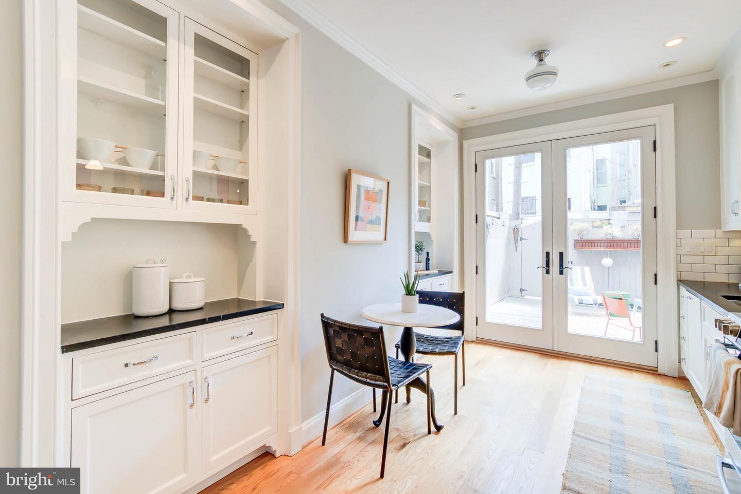 1337 EMERALD ST NE, WASHINGTON, District Of Columbia 20002, 2 Bedrooms Bedrooms, ,2 BathroomsBathrooms,Residential,For sale,1337 EMERALD ST NE,DCDC2214544 MLS # DCDC2214544