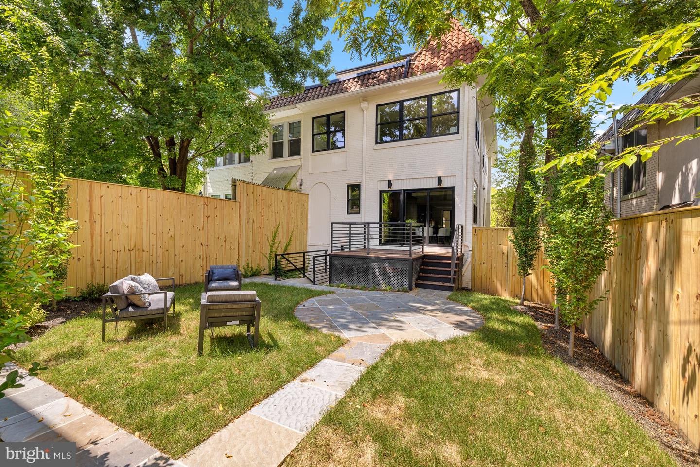 2815 BELLEVUE TER NW, WASHINGTON, District Of Columbia 20007, 5 Bedrooms Bedrooms, ,4 BathroomsBathrooms,Residential,For sale,2815 BELLEVUE TER NW,DCDC2215132 MLS # DCDC2215132