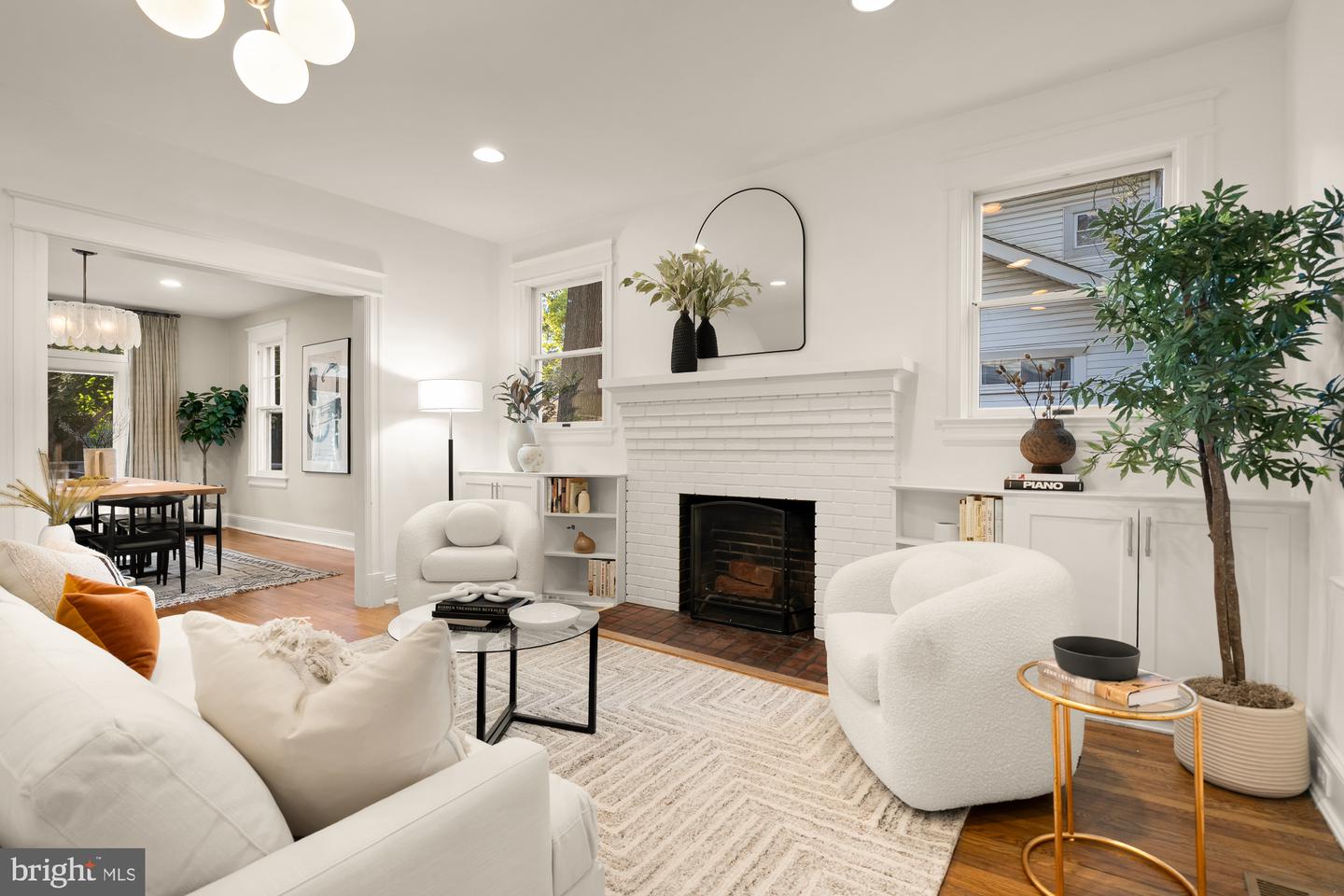 5221 42ND ST NW, WASHINGTON, District Of Columbia 20015, 4 Bedrooms Bedrooms, ,2 BathroomsBathrooms,Residential,For sale,5221 42ND ST NW,DCDC2215612 MLS # DCDC2215612
