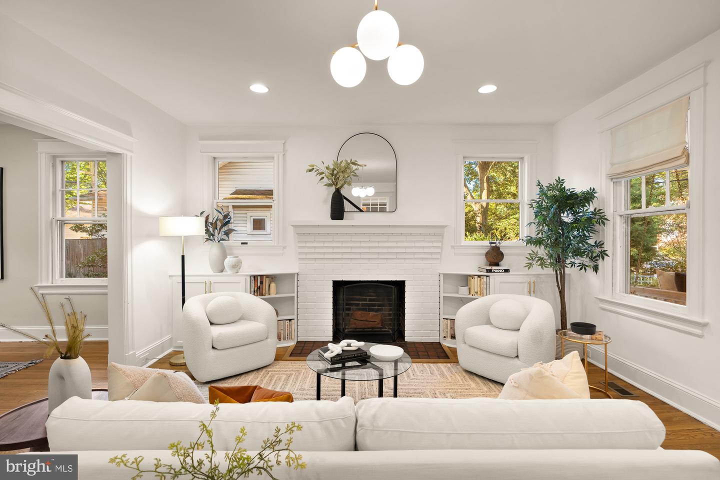 5221 42ND ST NW, WASHINGTON, District Of Columbia 20015, 4 Bedrooms Bedrooms, ,2 BathroomsBathrooms,Residential,For sale,5221 42ND ST NW,DCDC2215612 MLS # DCDC2215612