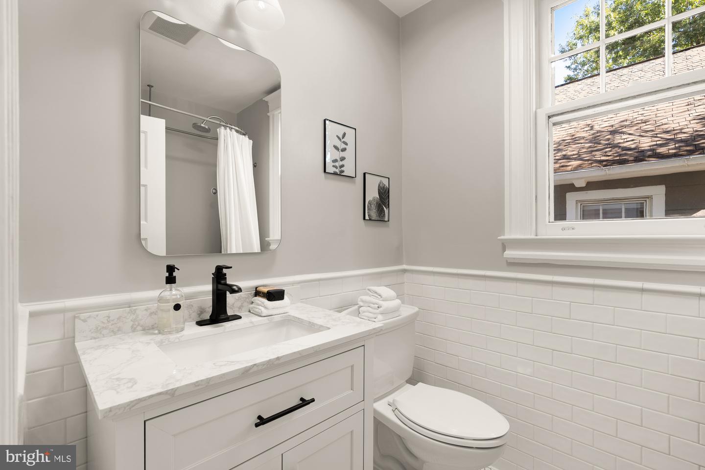 5221 42ND ST NW, WASHINGTON, District Of Columbia 20015, 4 Bedrooms Bedrooms, ,2 BathroomsBathrooms,Residential,For sale,5221 42ND ST NW,DCDC2215612 MLS # DCDC2215612