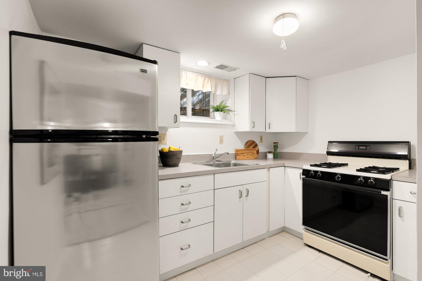 5221 42ND ST NW, WASHINGTON, District Of Columbia 20015, 4 Bedrooms Bedrooms, ,2 BathroomsBathrooms,Residential,For sale,5221 42ND ST NW,DCDC2215612 MLS # DCDC2215612