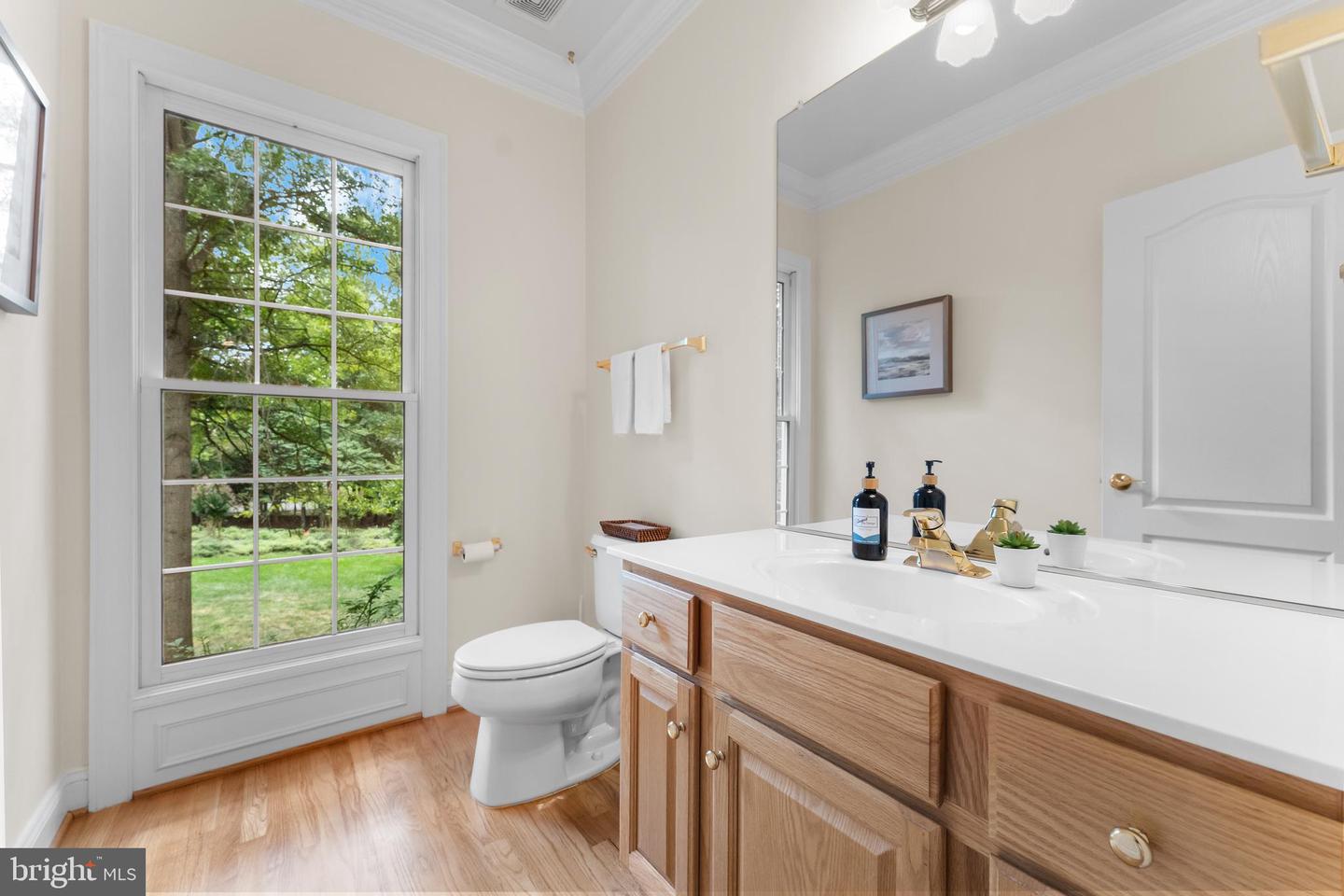 3227 FOXVALE DR, OAKTON, Virginia 22124, 5 Bedrooms Bedrooms, 17 Rooms Rooms,4 BathroomsBathrooms,Residential,For sale,3227 FOXVALE DR,VAFX2262006 MLS # VAFX2262006