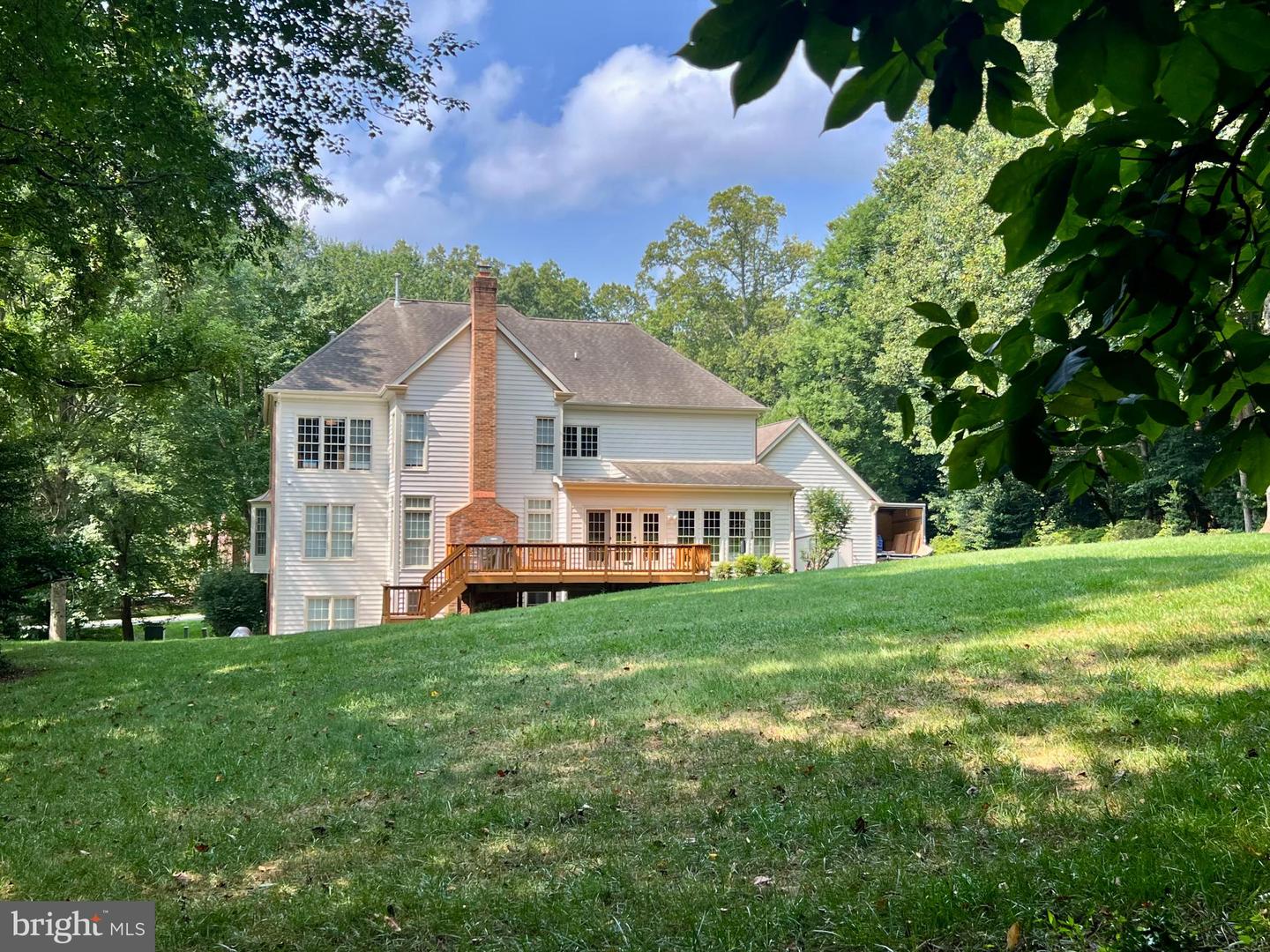 3227 FOXVALE DR, OAKTON, Virginia 22124, 5 Bedrooms Bedrooms, 17 Rooms Rooms,4 BathroomsBathrooms,Residential,For sale,3227 FOXVALE DR,VAFX2262006 MLS # VAFX2262006