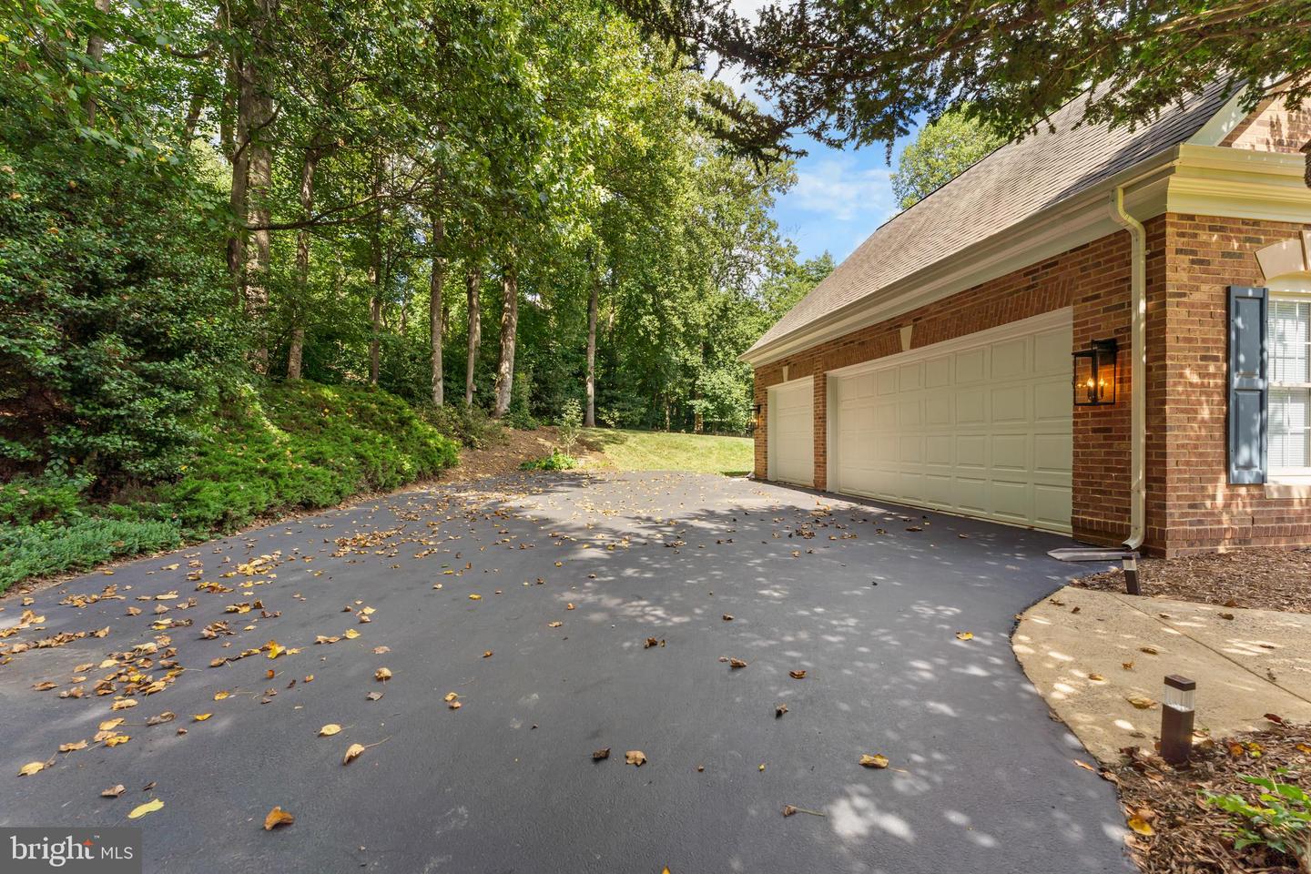 3227 FOXVALE DR, OAKTON, Virginia 22124, 5 Bedrooms Bedrooms, 17 Rooms Rooms,4 BathroomsBathrooms,Residential,For sale,3227 FOXVALE DR,VAFX2262006 MLS # VAFX2262006