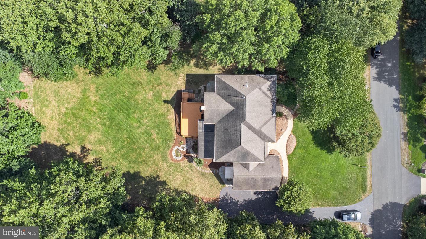 3227 FOXVALE DR, OAKTON, Virginia 22124, 5 Bedrooms Bedrooms, 17 Rooms Rooms,4 BathroomsBathrooms,Residential,For sale,3227 FOXVALE DR,VAFX2262006 MLS # VAFX2262006