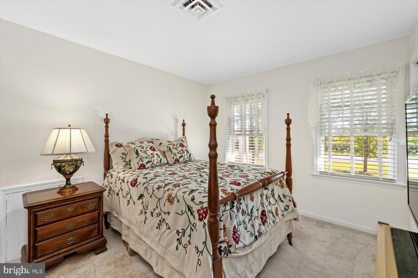 13086 OLD GORDONSVILLE RD, ORANGE, Virginia 22960, 3 Bedrooms Bedrooms, 15 Rooms Rooms,3 BathroomsBathrooms,Residential,For sale,13086 OLD GORDONSVILLE RD,VAOR2010526 MLS # VAOR2010526