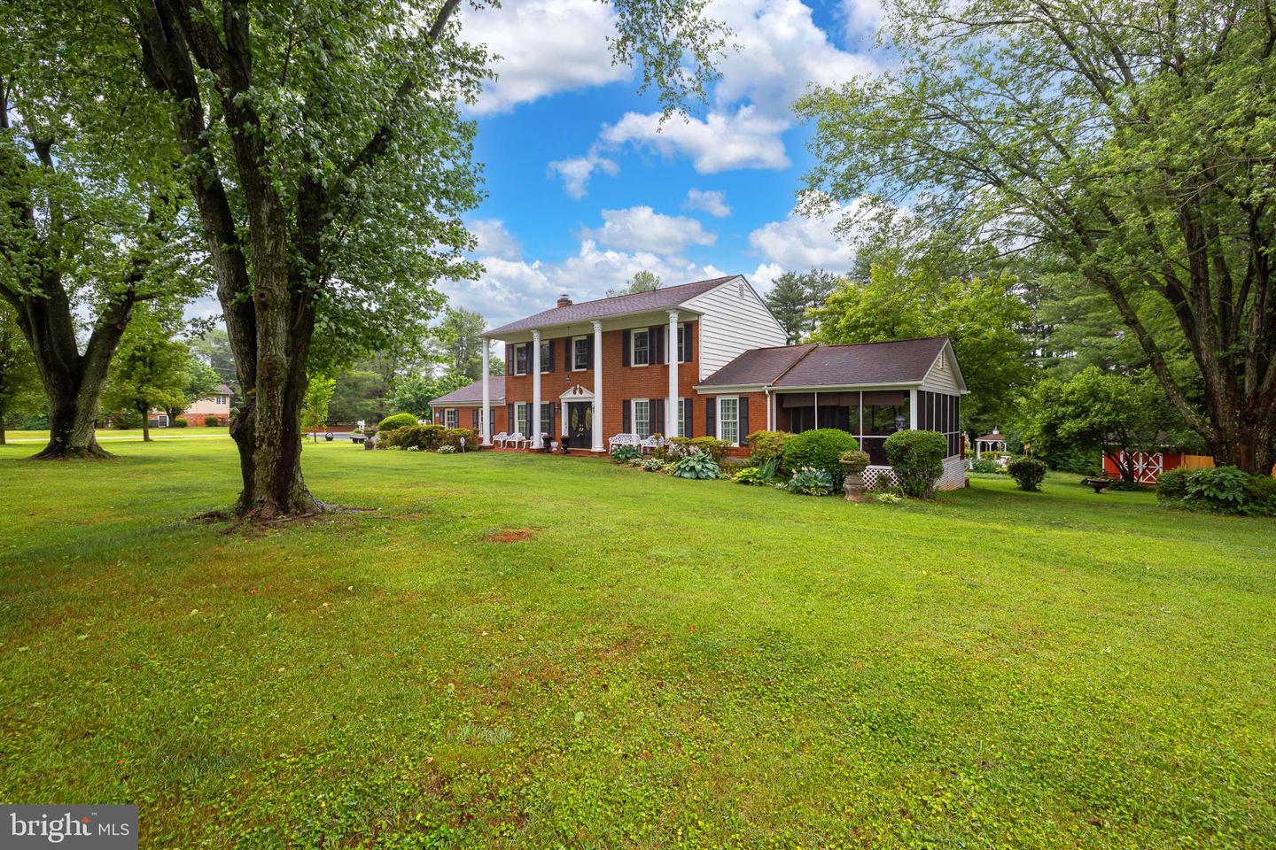 13086 OLD GORDONSVILLE RD, ORANGE, Virginia 22960, 3 Bedrooms Bedrooms, 15 Rooms Rooms,3 BathroomsBathrooms,Residential,For sale,13086 OLD GORDONSVILLE RD,VAOR2010526 MLS # VAOR2010526