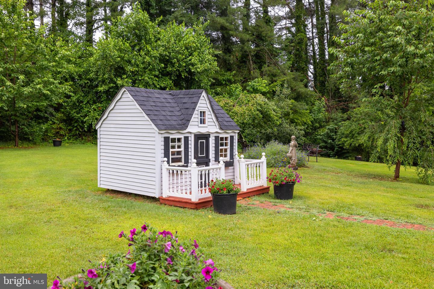 13086 OLD GORDONSVILLE RD, ORANGE, Virginia 22960, 3 Bedrooms Bedrooms, 15 Rooms Rooms,3 BathroomsBathrooms,Residential,For sale,13086 OLD GORDONSVILLE RD,VAOR2010526 MLS # VAOR2010526