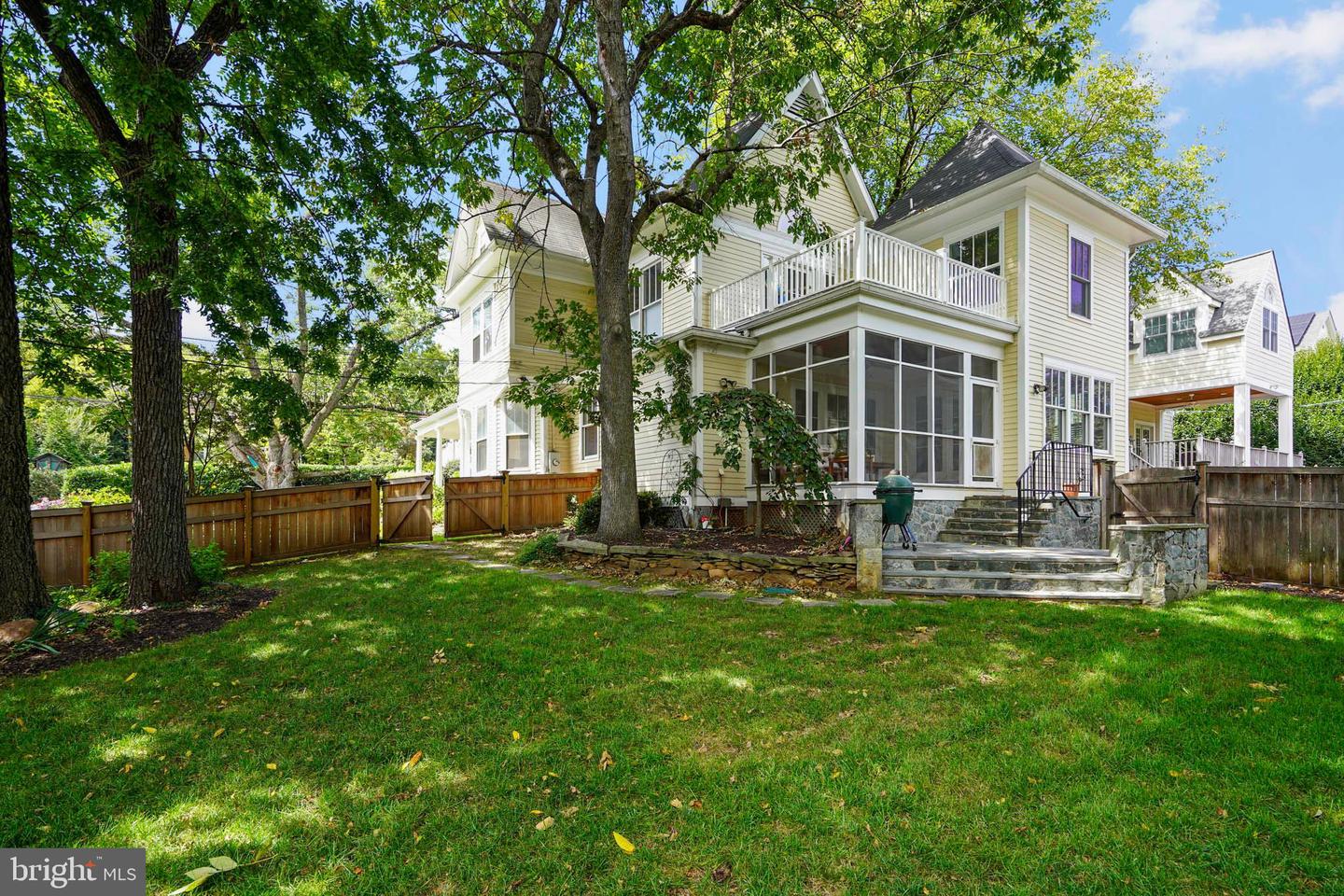 1503 RUSSELL ROAD, ALEXANDRIA, Virginia 22301, 5 Bedrooms Bedrooms, ,3 BathroomsBathrooms,Residential,For sale,1503 RUSSELL ROAD,VAAX2048812 MLS # VAAX2048812