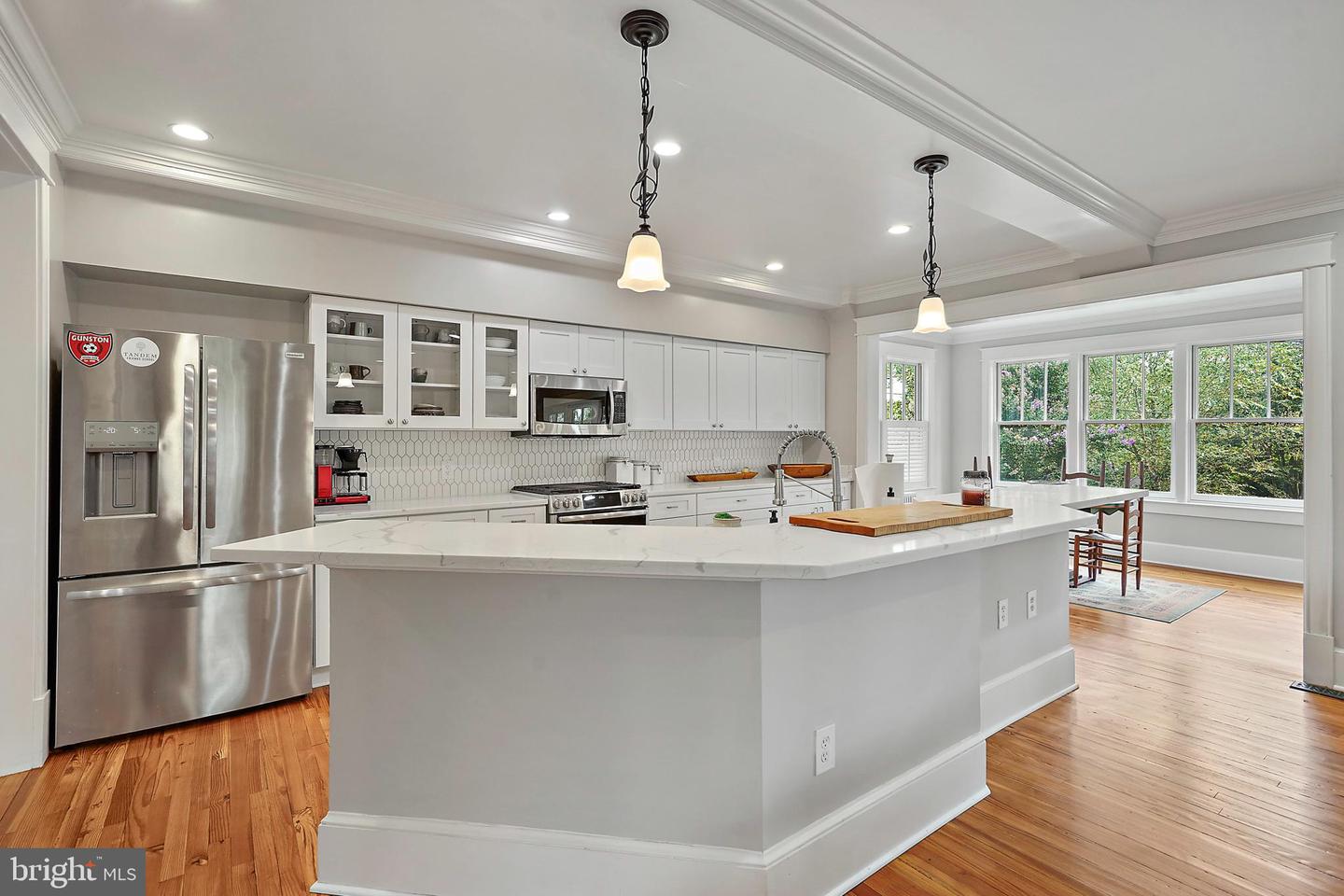 1503 RUSSELL ROAD, ALEXANDRIA, Virginia 22301, 5 Bedrooms Bedrooms, ,3 BathroomsBathrooms,Residential,For sale,1503 RUSSELL ROAD,VAAX2048812 MLS # VAAX2048812
