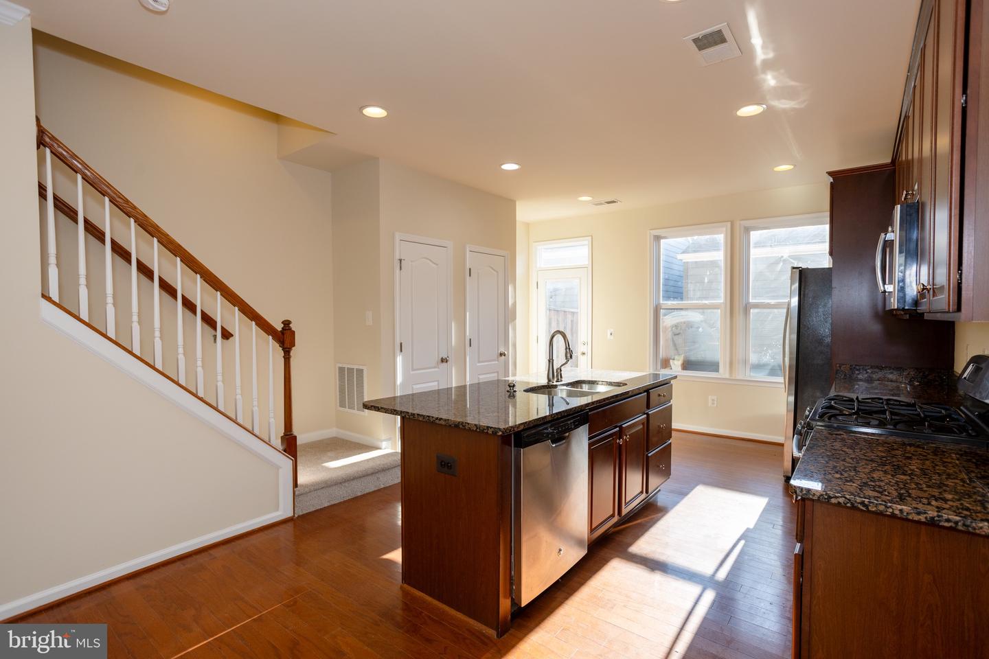 8941 QUARRY RD, MANASSAS, Virginia 20110, 3 Bedrooms Bedrooms, ,2 BathroomsBathrooms,Residential,For sale,8941 QUARRY RD,VAMN2009252 MLS # VAMN2009252