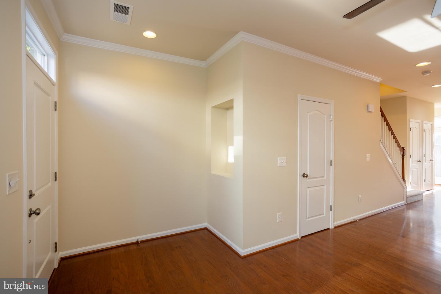 8941 QUARRY RD, MANASSAS, Virginia 20110, 3 Bedrooms Bedrooms, ,2 BathroomsBathrooms,Residential,For sale,8941 QUARRY RD,VAMN2009252 MLS # VAMN2009252