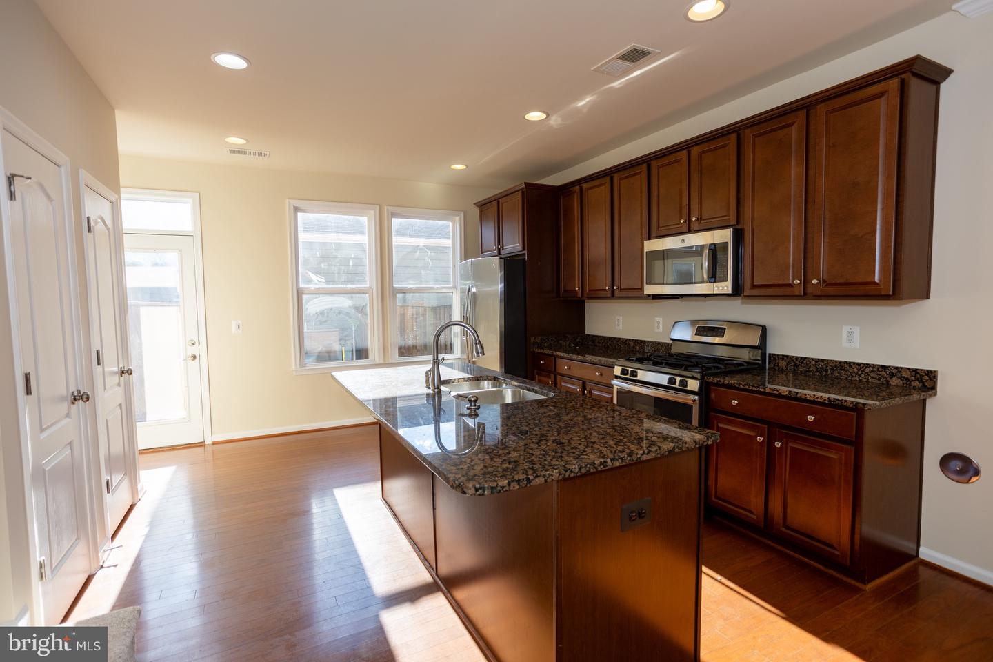 8941 QUARRY RD, MANASSAS, Virginia 20110, 3 Bedrooms Bedrooms, ,2 BathroomsBathrooms,Residential,For sale,8941 QUARRY RD,VAMN2009252 MLS # VAMN2009252