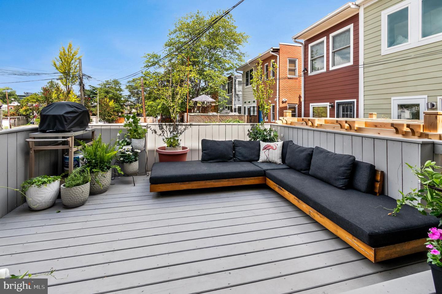 326 D ST NE, WASHINGTON, District Of Columbia 20002, 5 Bedrooms Bedrooms, ,3 BathroomsBathrooms,Residential,For sale,326 D ST NE,DCDC2216926 MLS # DCDC2216926
