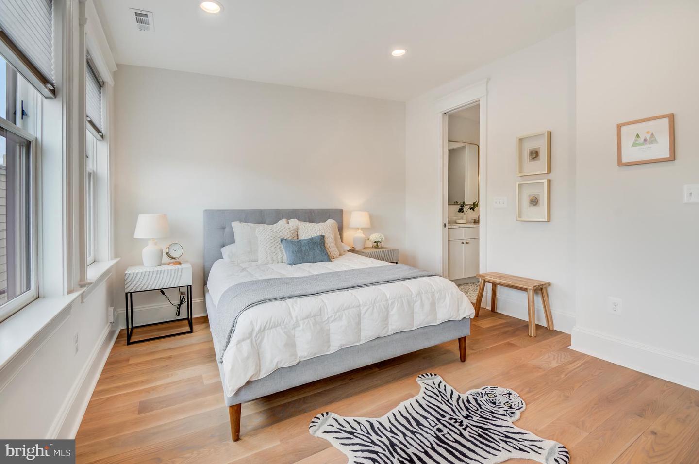 326 D ST NE, WASHINGTON, District Of Columbia 20002, 5 Bedrooms Bedrooms, ,3 BathroomsBathrooms,Residential,For sale,326 D ST NE,DCDC2216926 MLS # DCDC2216926