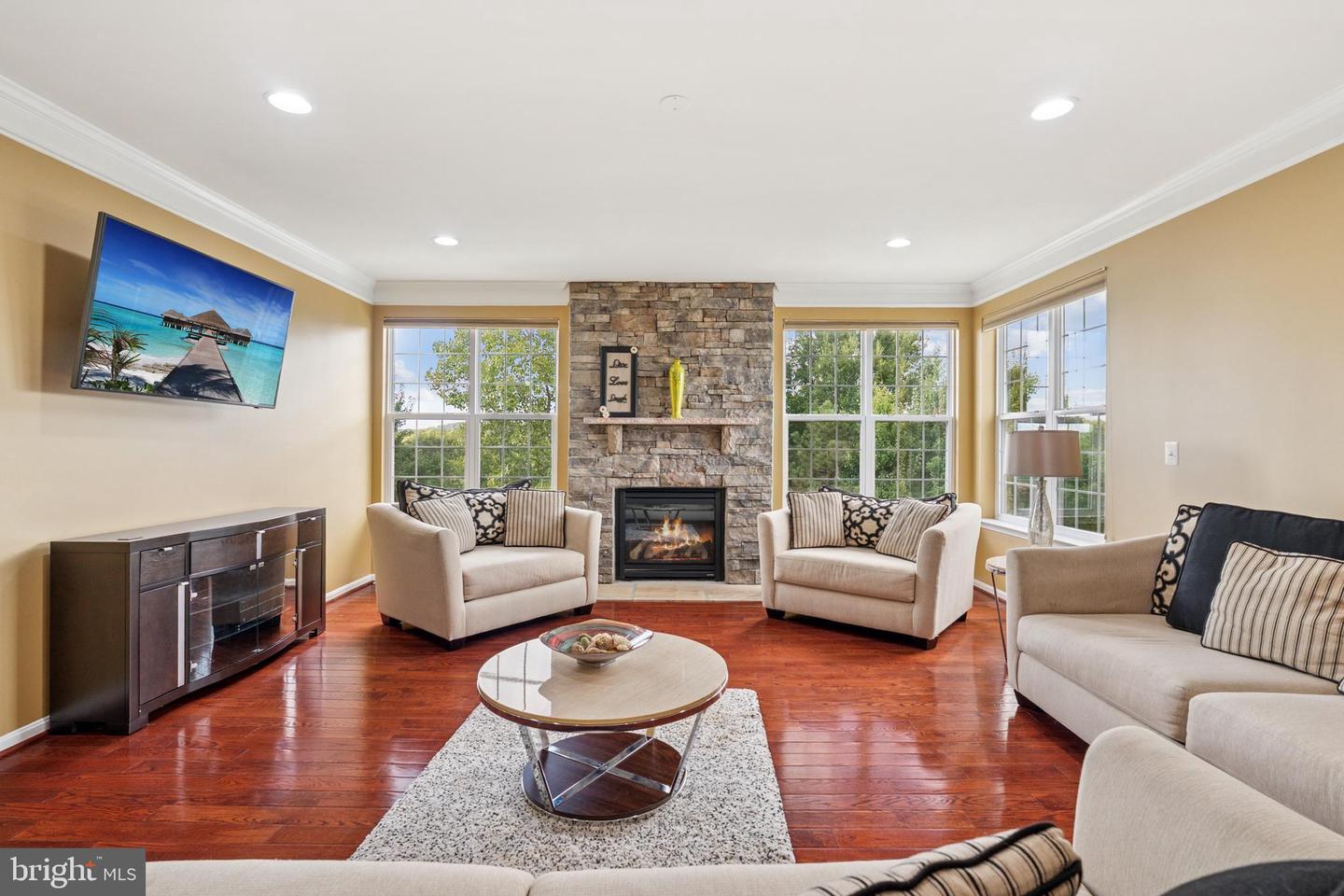 16249 CHASE EAGLE LN, WOODBRIDGE, Virginia 22191, 7 Bedrooms Bedrooms, ,5 BathroomsBathrooms,Residential,For sale,16249 CHASE EAGLE LN,VAPW2102686 MLS # VAPW2102686 16249 CHASE EAGLE LN, WOODBRIDGE, Virginia 22191, 7 Bedrooms Bedrooms, ,5 BathroomsBathrooms,Residential,For sale,16249 CHASE EAGLE LN,VAPW2102686 MLS # VAPW2102686