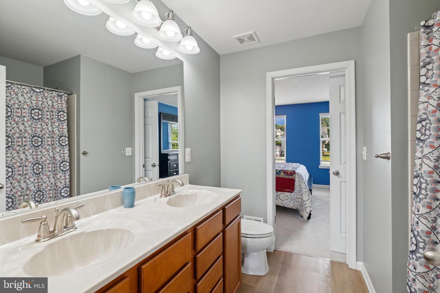 16249 CHASE EAGLE LN, WOODBRIDGE, Virginia 22191, 7 Bedrooms Bedrooms, ,5 BathroomsBathrooms,Residential,For sale,16249 CHASE EAGLE LN,VAPW2102686 MLS # VAPW2102686 16249 CHASE EAGLE LN, WOODBRIDGE, Virginia 22191, 7 Bedrooms Bedrooms, ,5 BathroomsBathrooms,Residential,For sale,16249 CHASE EAGLE LN,VAPW2102686 MLS # VAPW2102686