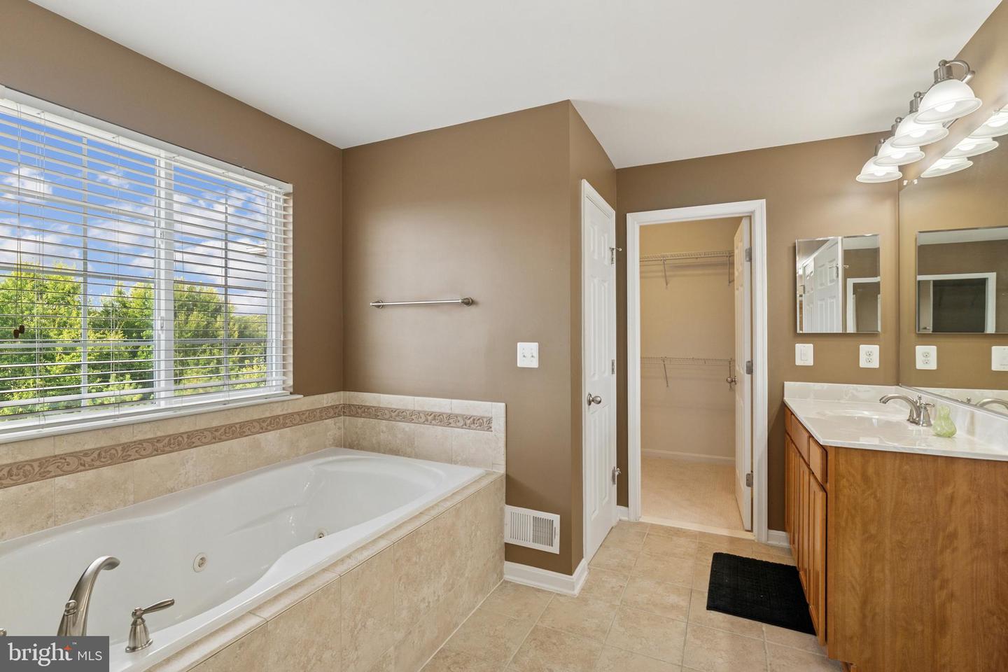 16249 CHASE EAGLE LN, WOODBRIDGE, Virginia 22191, 7 Bedrooms Bedrooms, ,5 BathroomsBathrooms,Residential,For sale,16249 CHASE EAGLE LN,VAPW2102686 MLS # VAPW2102686 16249 CHASE EAGLE LN, WOODBRIDGE, Virginia 22191, 7 Bedrooms Bedrooms, ,5 BathroomsBathrooms,Residential,For sale,16249 CHASE EAGLE LN,VAPW2102686 MLS # VAPW2102686