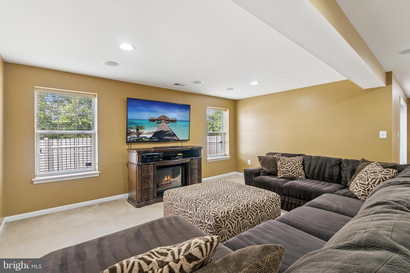 16249 CHASE EAGLE LN, WOODBRIDGE, Virginia 22191, 7 Bedrooms Bedrooms, ,5 BathroomsBathrooms,Residential,For sale,16249 CHASE EAGLE LN,VAPW2102686 MLS # VAPW2102686 16249 CHASE EAGLE LN, WOODBRIDGE, Virginia 22191, 7 Bedrooms Bedrooms, ,5 BathroomsBathrooms,Residential,For sale,16249 CHASE EAGLE LN,VAPW2102686 MLS # VAPW2102686